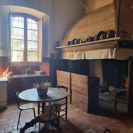 Pensión Traver De Besalú