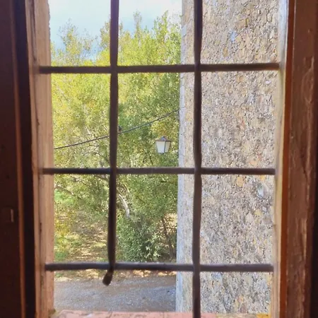 Pensión Traver De Besalú